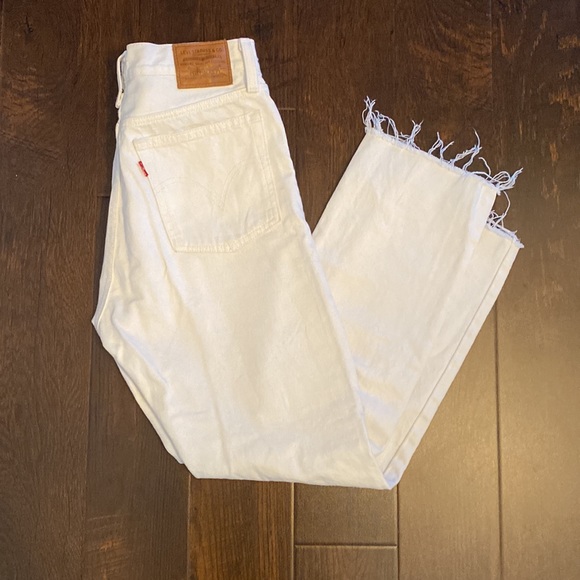 Levi’s Wedgie Straight - Picture 4 of 4